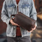 trousse de toilette en cuir